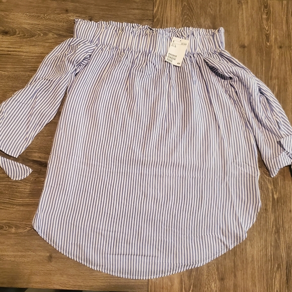 H&M - Picture 1 of 2